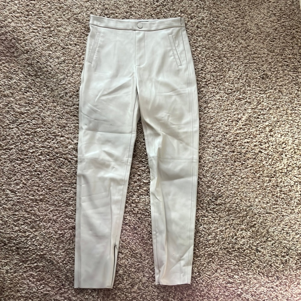 ZARA Hi-Rise beige  Faux Leather Legging size M side zip ankle zips
